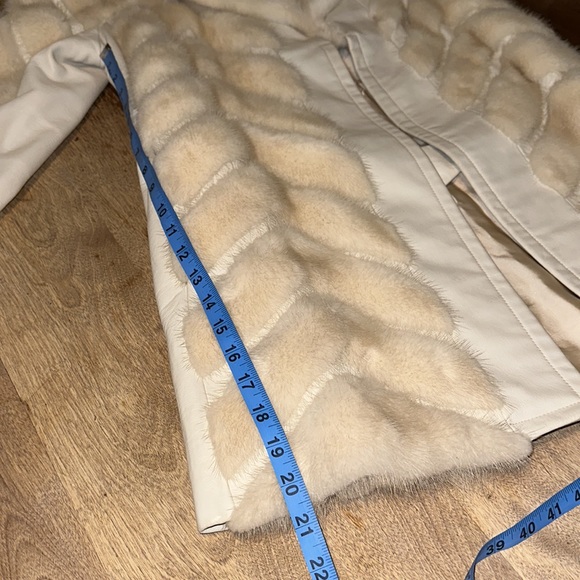 Vintage Gwynn Carpenter Fur Leather Belted Jacket - Picture 10 of 15